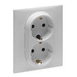 2X2P+E SCH SOCKET SHUTTERS, AUTO, WHITE