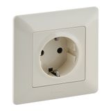 2P+E SOCKET WITH SHUTTERS AUTO IVORY VALENA LIFE