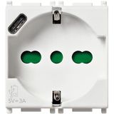 2P+E 16A Universal+USB-C outlet white