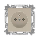 5519H-A02557 18 Single socket outlet , shuttered