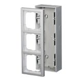 1723S80-83 Surface mounting box 3 gang Aluminium - Impressivo