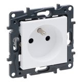 2P+E FRENCH SOCKET, AUTO TERMINALS, WHITE