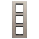 LUX INTERNATIONAL PLATE - IN METAL - 2+2+2 MODULES VERTICAL - BRUSHED ALUMINIUM LAVY - INNER FRAME MATT BLACK - CHORUSMART