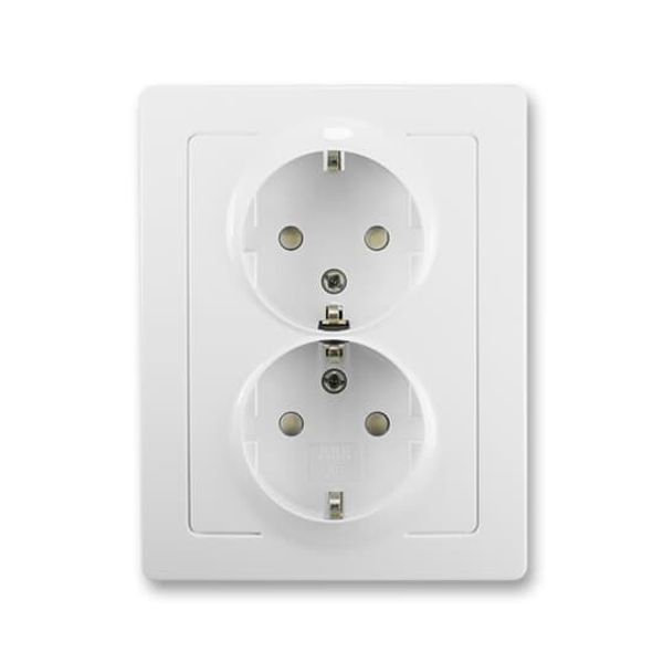 5518-3029 S Double socket outlet with earthing contacts, with hinged lids image 4