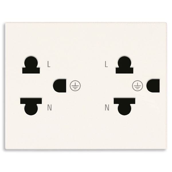 2 2P+E 16A Thai SICURY outlets white image 1