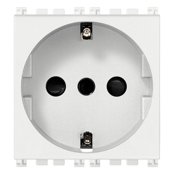 2P+E 16A P30 outlet white image 1