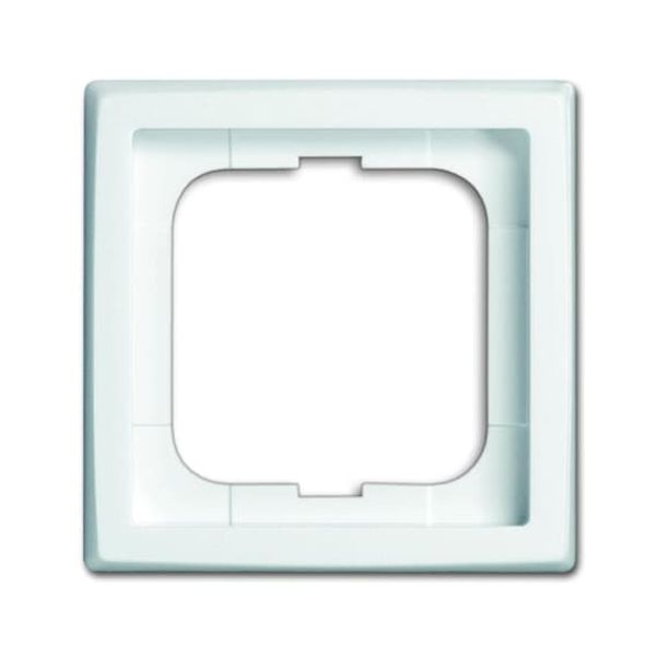 1721-184 Cover Frame future® Studio white image 2