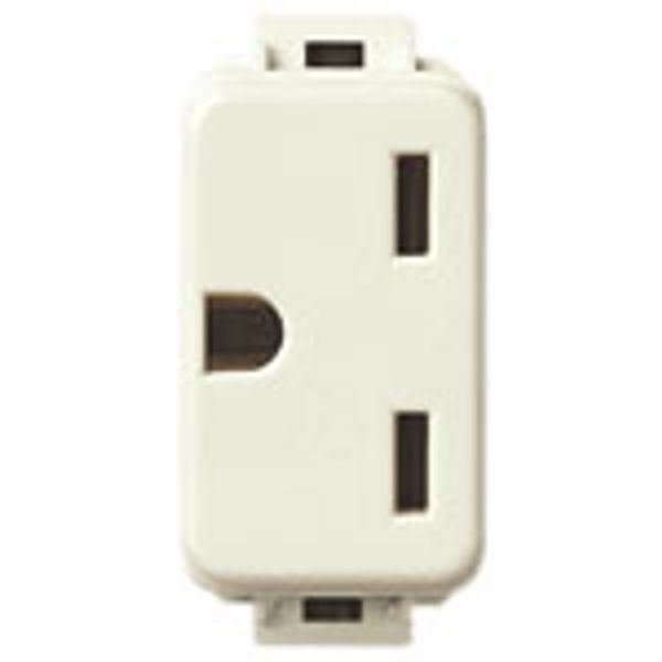 2P+E 15A American outlet image 1