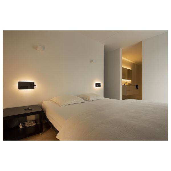 SOMNILA SPOT, indoor LED surface-mounted wall light 3000K black version right incl. USB connection image 3