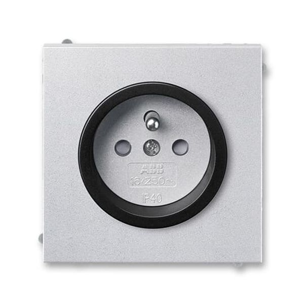 5519M-A02457 72 Socket outlet with earthing pin, shuttered image 1