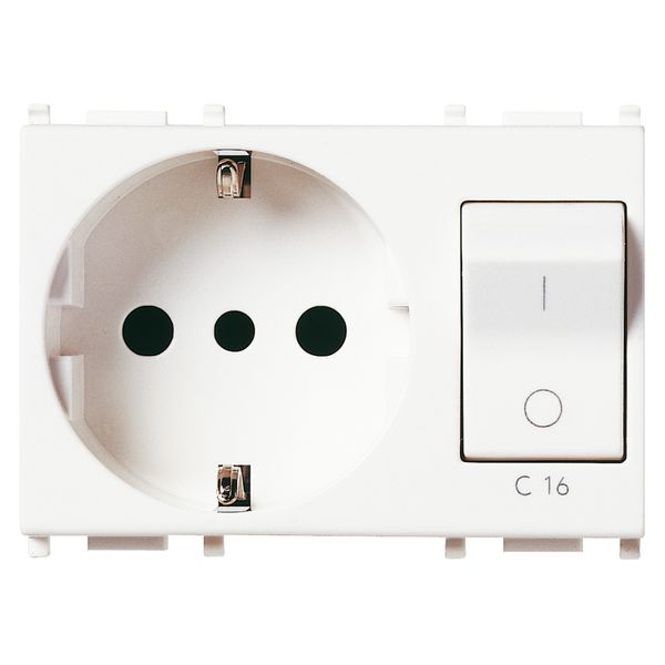 2P+E 16A P30 outlet +C16 CB white image 1