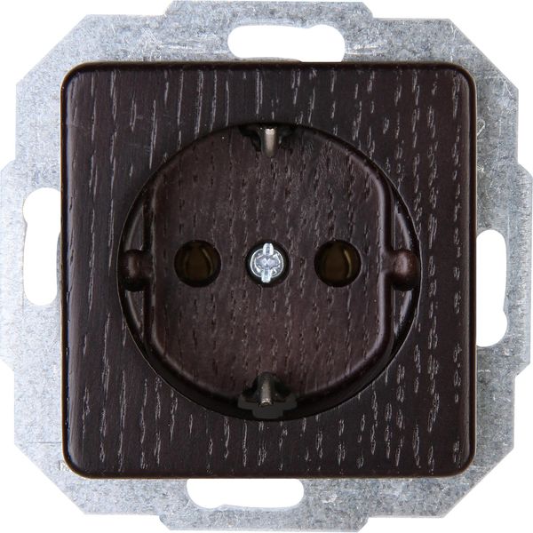 Earthed socket outlet image 1