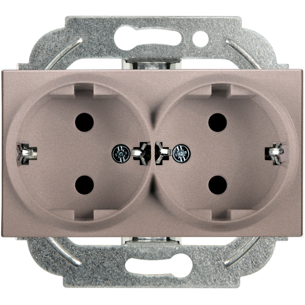 Karre Plus-Arkedia Bronze Two Gang Earthed Socket image 1