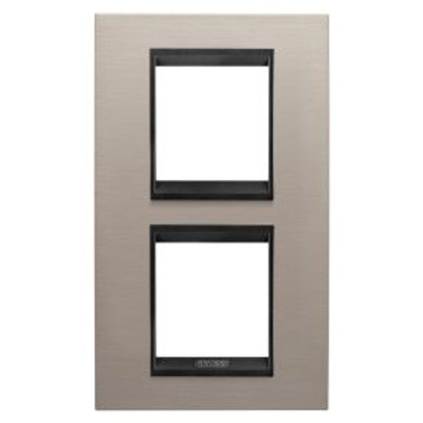 LUX INTERNATIONAL PLATE - IN METAL - 2+2 MODULES VERTICAL - BRUSHED ALUMINIUM LAVY - INNER FRAME MATT BLACK - CHORUSMART image 1