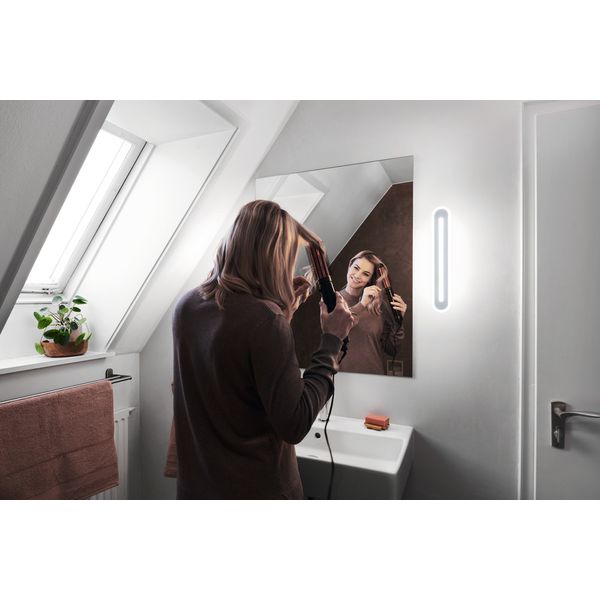 SMART+ WIFI ORBIS WALL BATH 400mm White TW image 9