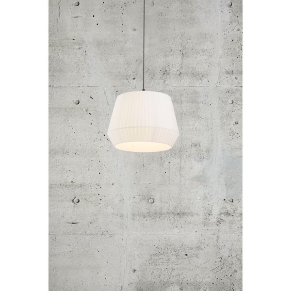 Dicte 40 | Pendant | White image 2