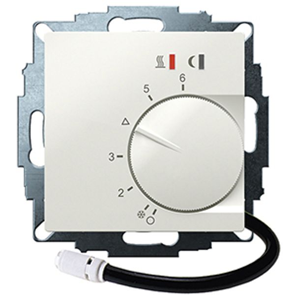 UP floor controller 10-40C, RAL9010 glossy 55x55, AC230V, 16 A, 1 NO contact, PWM / 2 point control, power switch, TA, LED displays, remote sensor image 2