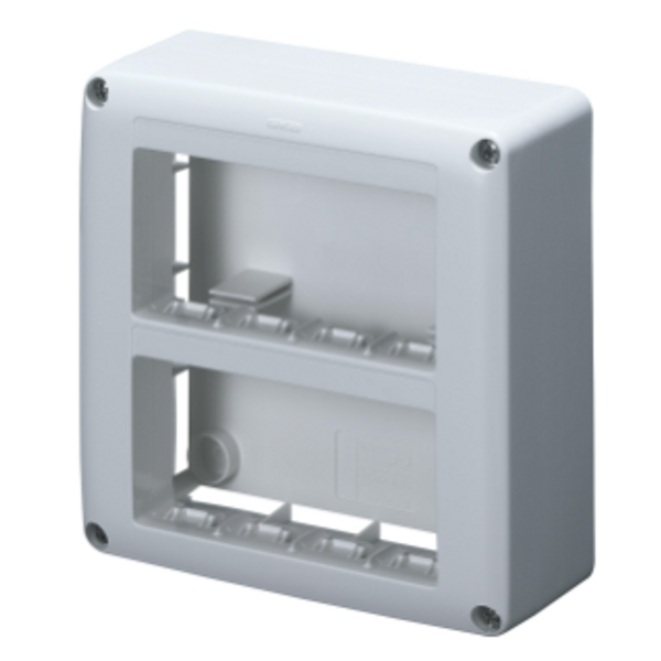 SELF-SUPPORTING DEVICE BOX  FOR SYSTEM DEVICE - SKIRT AND FRAMNE TRUNKING - 8 GANG - SYSTEM RANGE - WHITE RAL 9010 image 1
