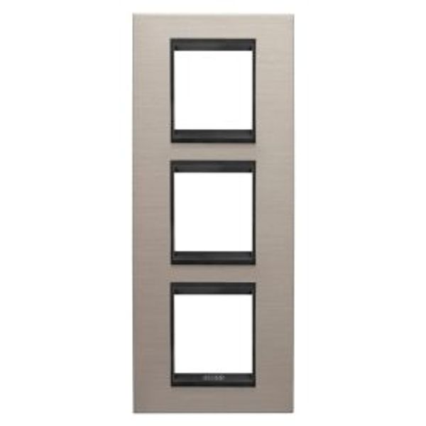 LUX INTERNATIONAL PLATE - IN METAL - 2+2+2 MODULES VERTICAL - BRUSHED ALUMINIUM LAVY - INNER FRAME MATT BLACK - CHORUSMART image 1